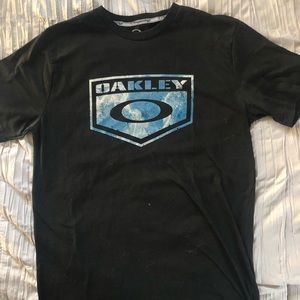 Mens oakley t shirt